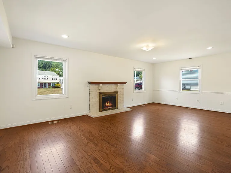 1108 Port Echo Ln — Photo 5