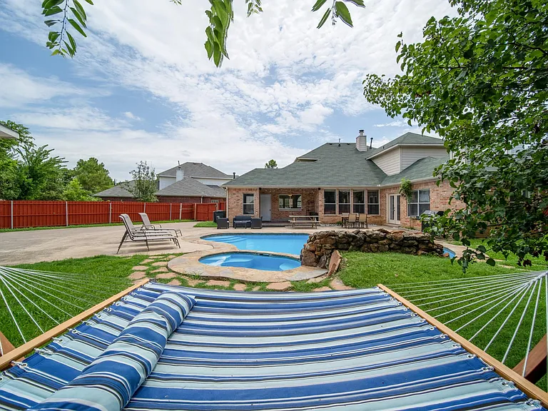 3205 Vinson Ct — Photo 3