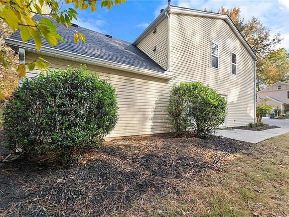 4th image of 3450 Pinehurst Rd