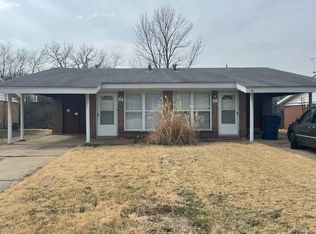 287 Saint Eugene Ln, Florissant, MO 63033