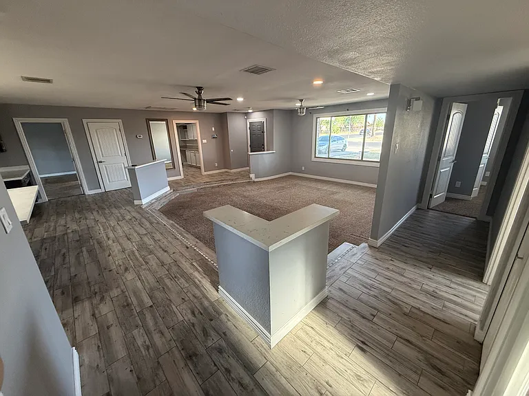 5304 W Beck Ln — Photo 22