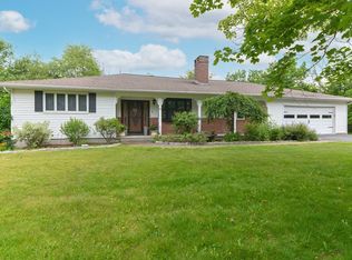 6 Lancaster Mdws, West Boylston, MA 01583