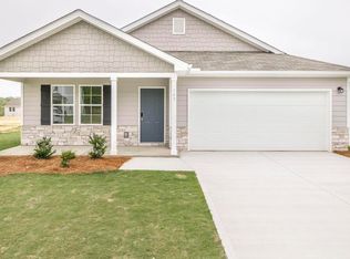 143 Dream Catcher Dr, Lizella, GA