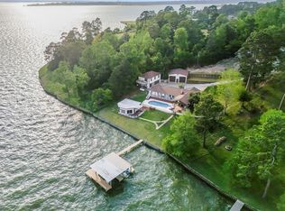 635 Burris Dr, Livingston, TX 77351