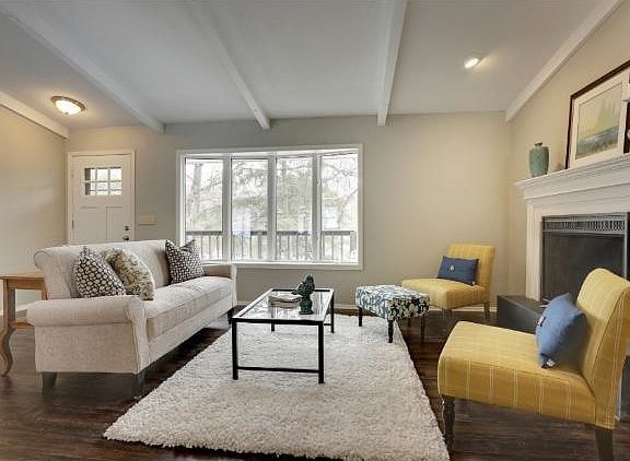 New flooring throughout