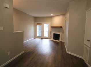 2323 Fairwind Rd APT 757, Houston, TX 77062