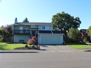 1035 S Elm Ct, Canby, OR 97013