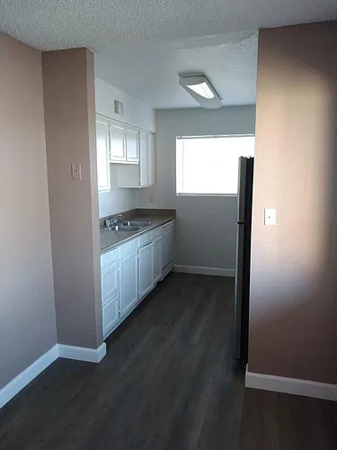 3121 E Cicero St #202 Photo 1