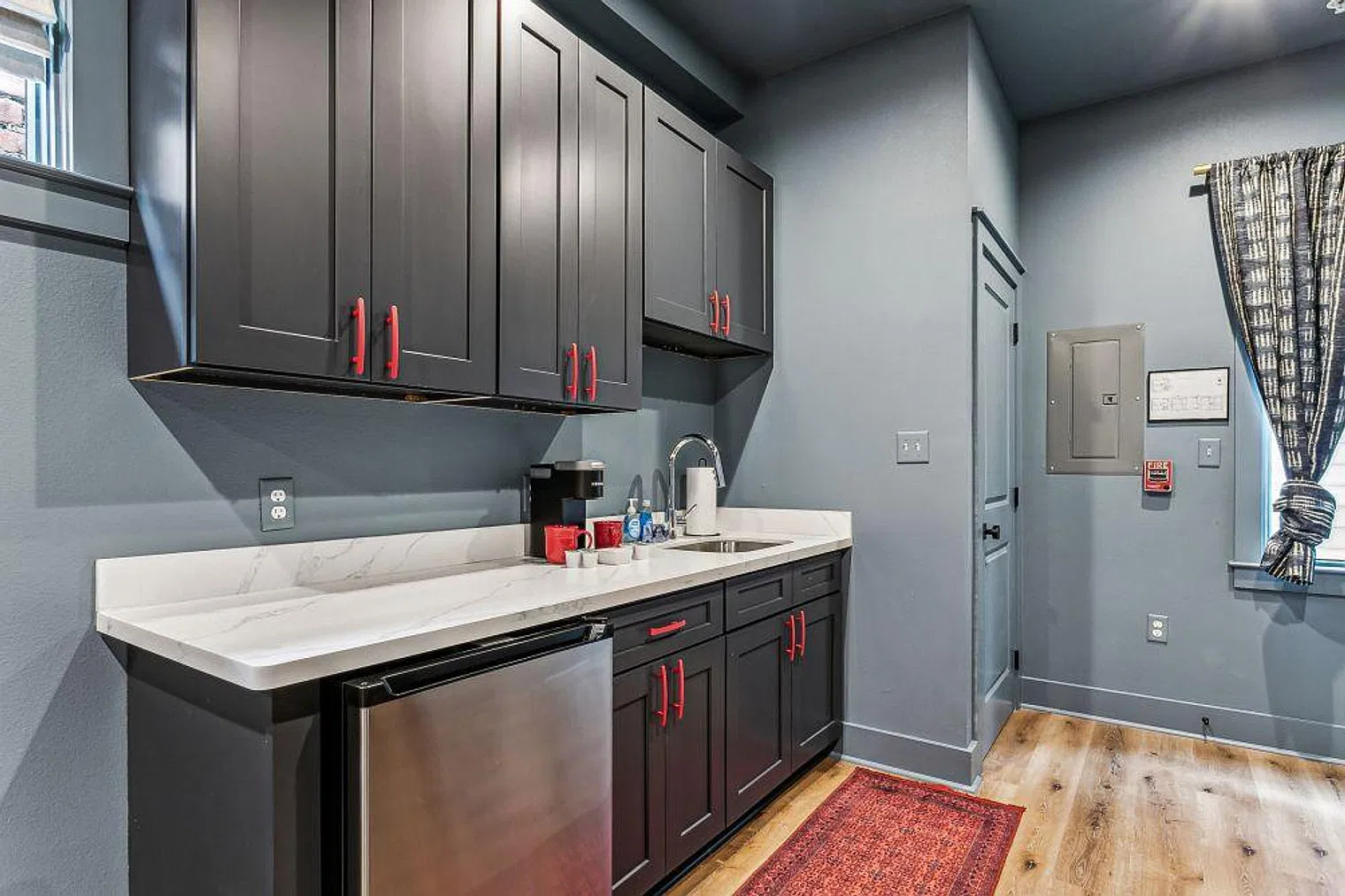 Studio, 1.0 bath, 430 sqft, $4,154 — Photo 3
