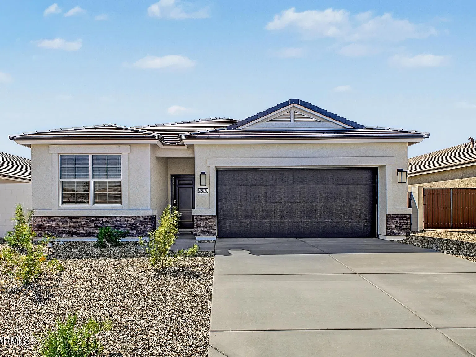 4 bed, 2.5 bath, 1854 sqft, $2,250 — Photo 1