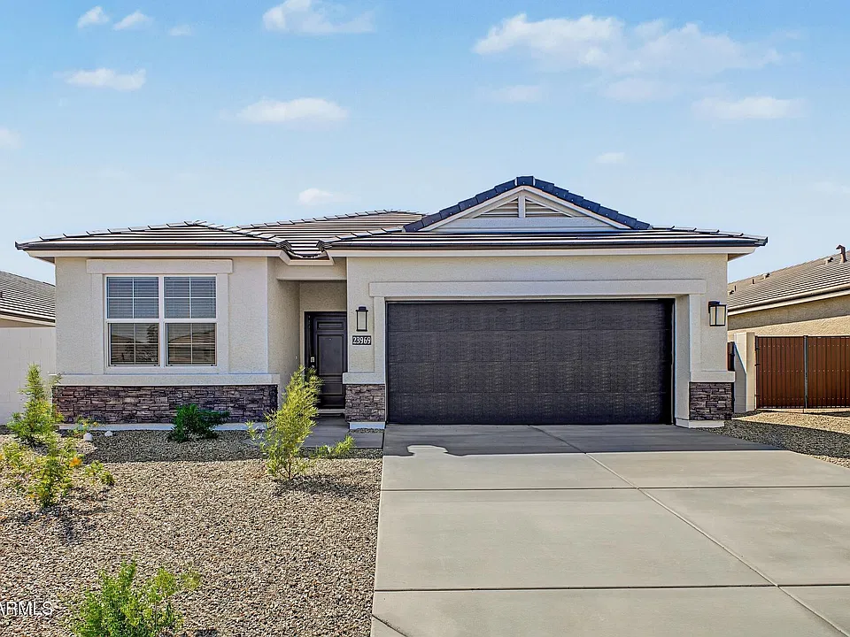 23969 W Yavapai St