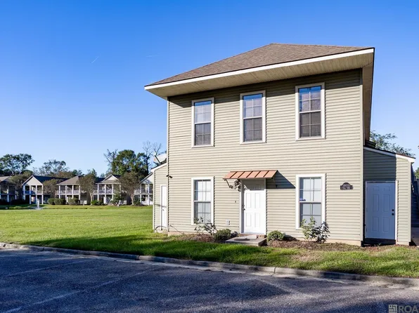 38035 Post Office Rd APT 9B, Prairieville, LA 70769