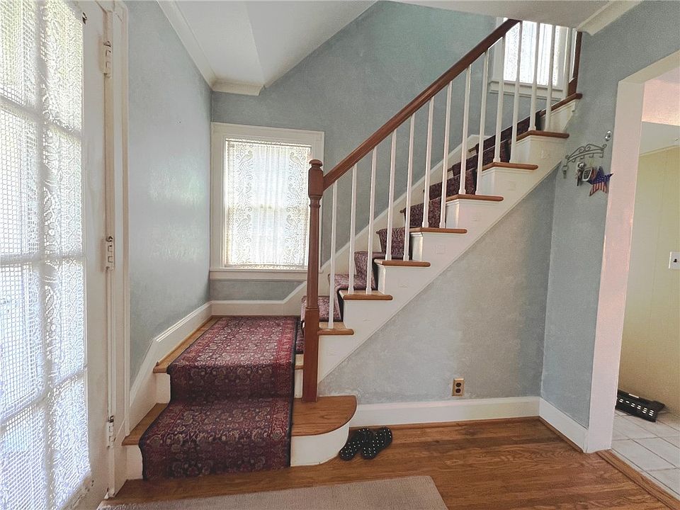 32 Miles Ave, Fairport, NY 14450 Zillow