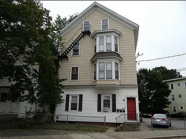 111 Knowles St #2, Pawtucket, RI 02860