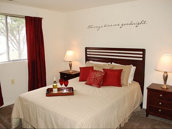 5th image of 1 Sesame Ct APT 2B