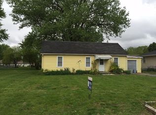 1511 S Benton Ave, Marshall, MO 65340