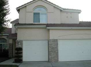 842 Filbert Ave, Clovis, CA 93611