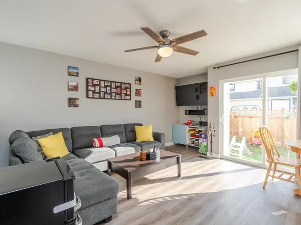 45640 Storey Ave #2, Chilliwack, BC V2R 3C5