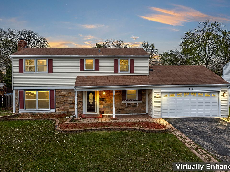 1st image of 912 Parker Dr