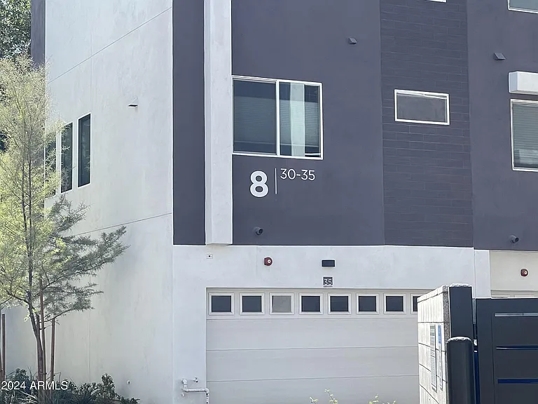 4444 N 25th St #31 — Photo 5