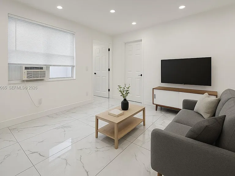 5740 Mayo St #4 — Photo 5
