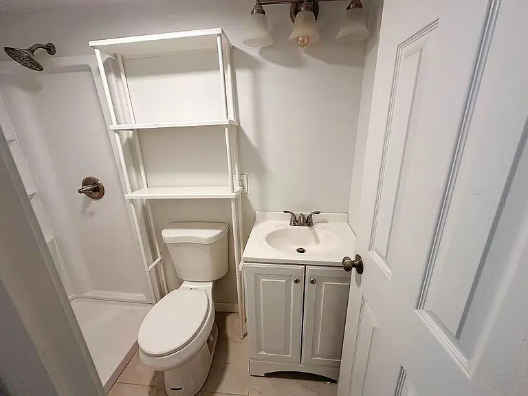 18 Eld St #1 — Photo 6