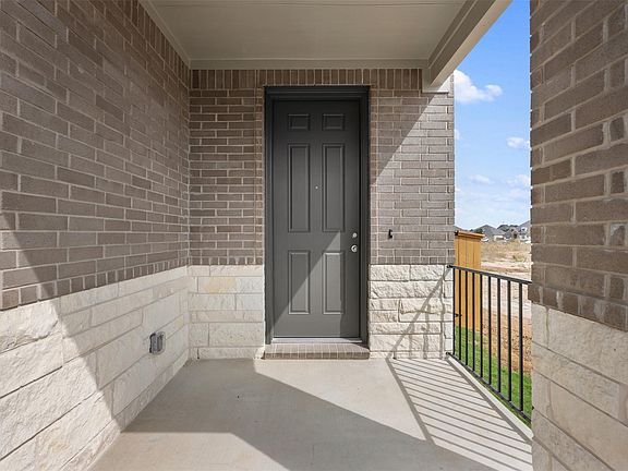 5th image of 129 Knockout Rose Dr