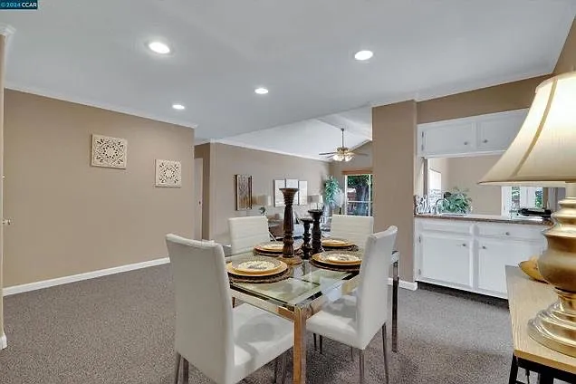 2243 Minaret Dr — Photo 13