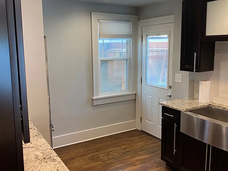 1515 S Carson Ave — Photo 24
