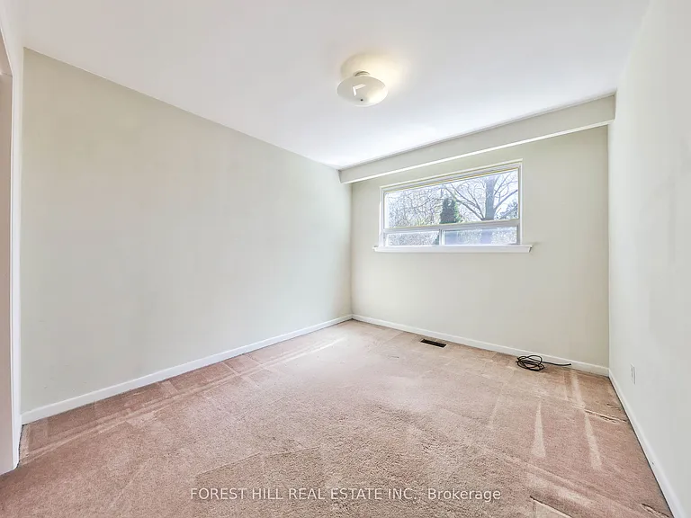 63 Hopperton Dr — Photo 17