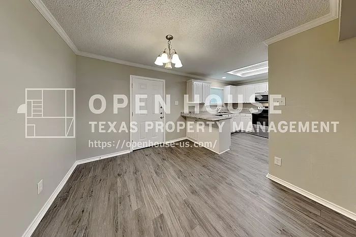 6880 Hickory Hollow Ln — Photo 6