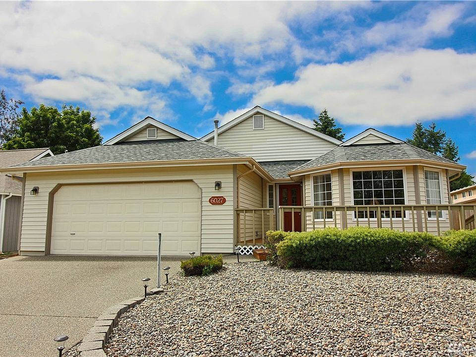1st image of 6027 Thornbury Pl SE