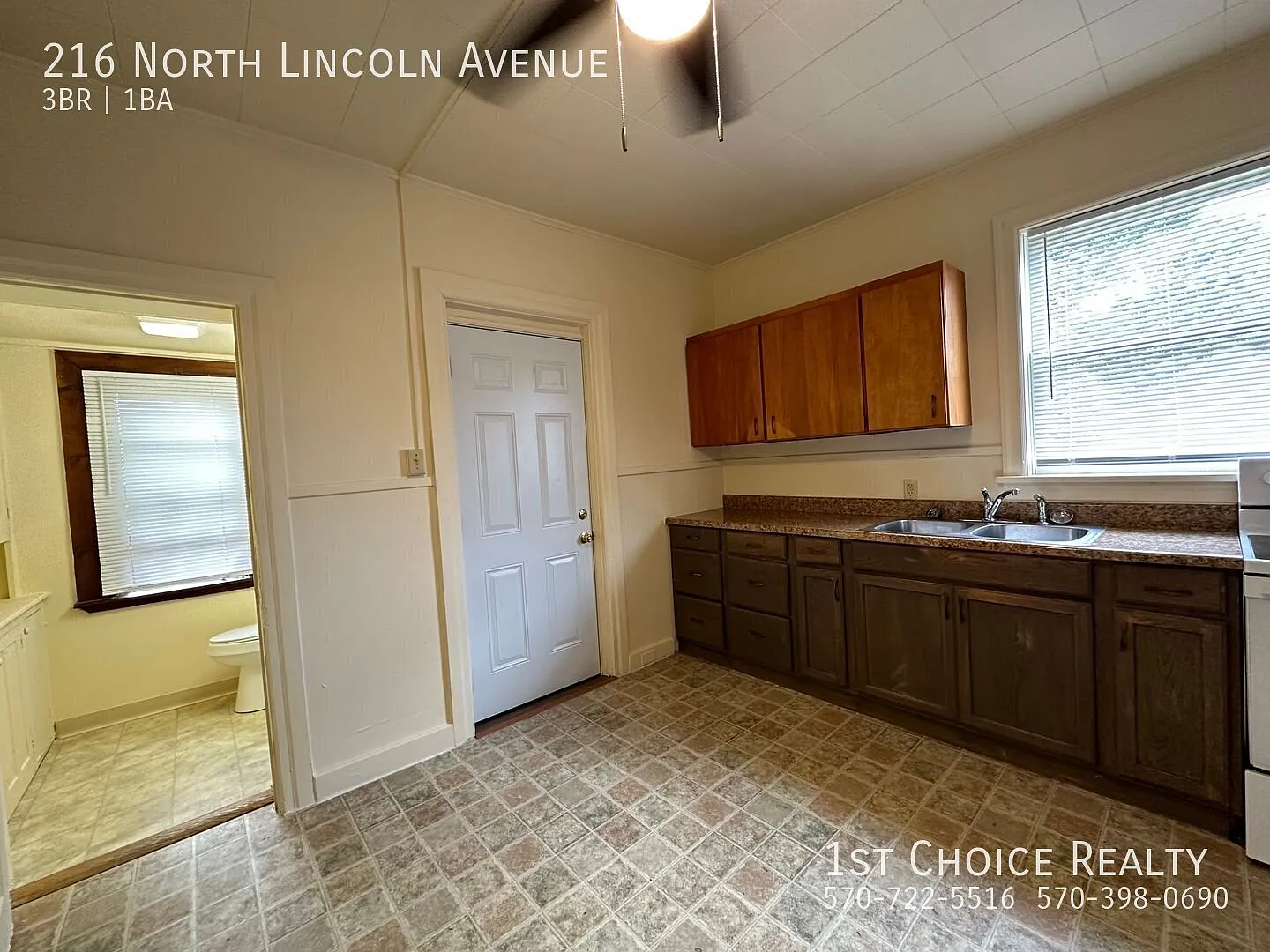3 bedroom 1/2 double in Jersey Shore! — Photo 3