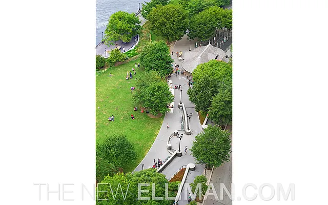 Rented by Douglas Elliman | media 13