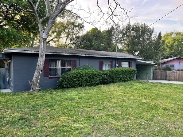 1612 Locust Ave, Palatka, FL 32177