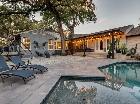1518 Oak Knoll St, Dallas, TX 75208