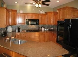 492 Leona Way, Oakfield, WI 53065