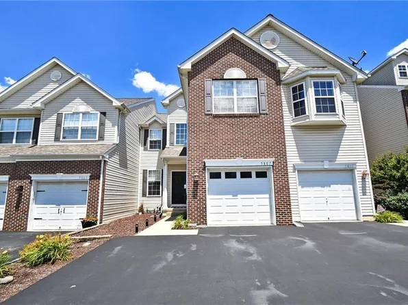 5807 Fresh Meadow Dr, Macungie, PA 18062