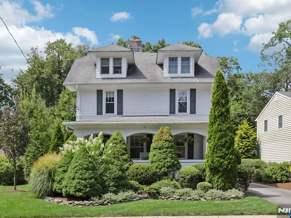 113 Sheridan Ave, Ho Ho Kus, NJ 07423