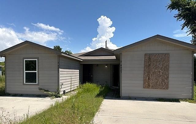 1st image of 4423 Trigg St