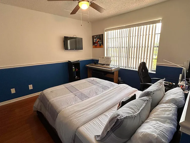 1728 Shoreside Cir — Photo 41