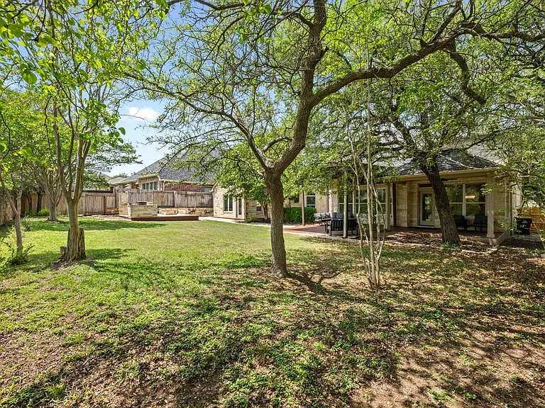 1023 Grassy Field Rd — Photo 24