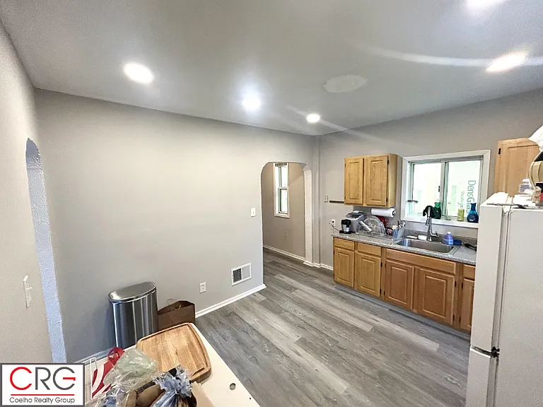 15 Hudson St #2 — Photo 10