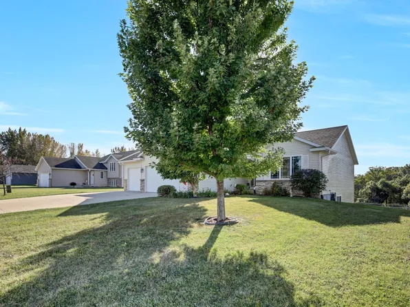 473 Nicholas Ave, Zumbro Falls, MN 55991