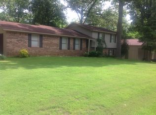 352 Willow St, Hamilton, AL 35570