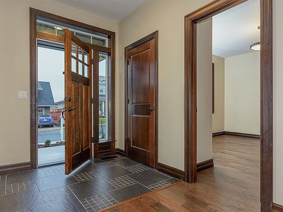5th image of 12105 NW 42nd Ave