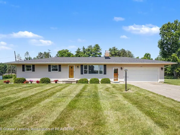 855 Onondaga Rd, Holt, MI 48842