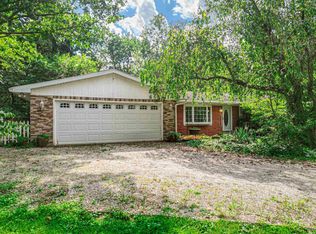 6504 Raintree Dr, Evansville, IN 47712