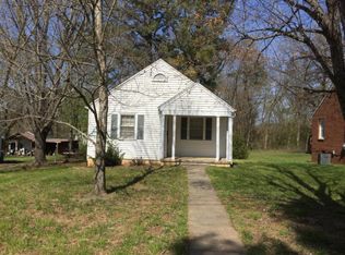 418 Park Ave, Farmville, VA 23901