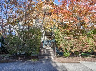 805 State St #4, Hood River, OR 97031